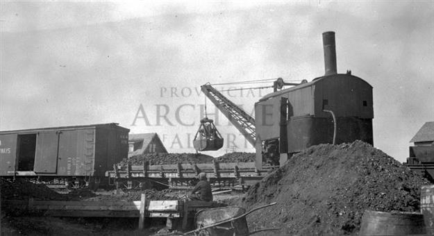 A11230 - Experimental Bituminous Sand Separation Plant, Dunvegan Yards, Edmonton - Looking NW - 1924-1925
